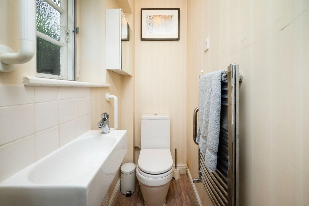 Property photo 3 of 15 4802503