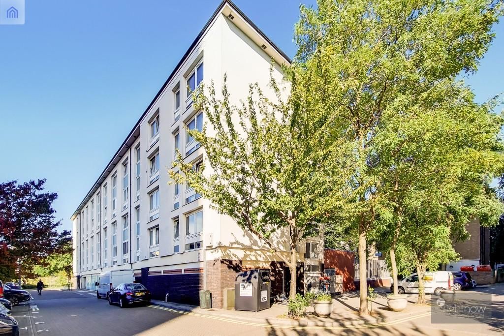 Property photo 2 of 9