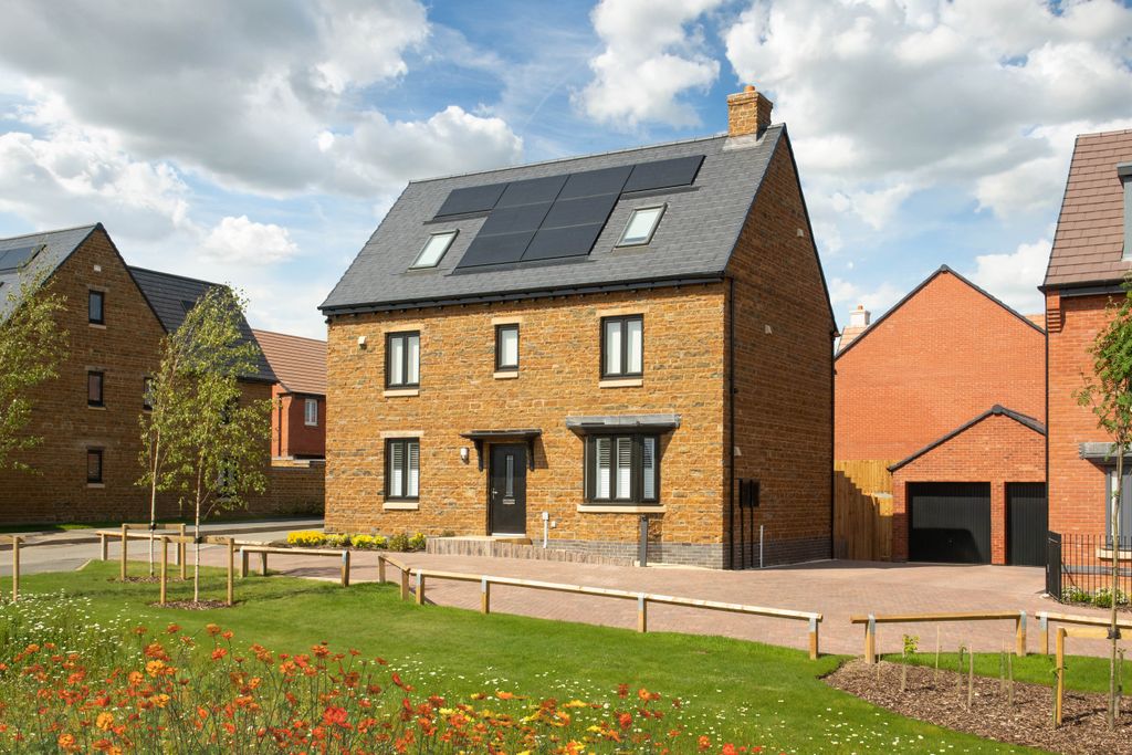 Property photo 1 of 10 Harlestone265