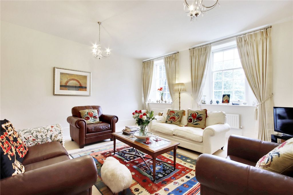 Property photo 2 of 11 Picture No. 26