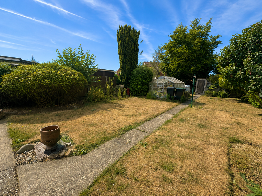 Property photo 3 of 18