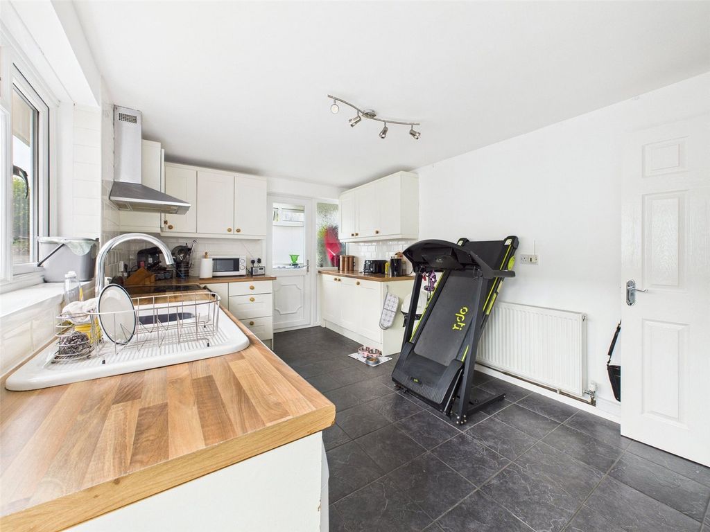 Property photo 3 of 19 Picture No. 11