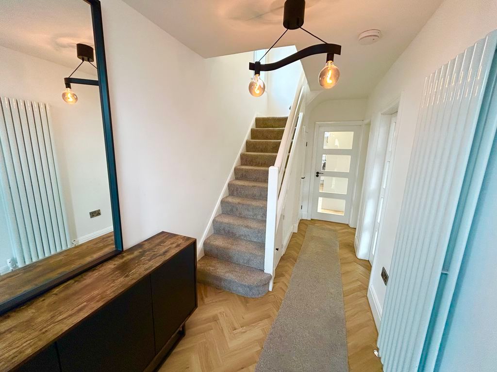 Property photo 2 of 21 Photo 3