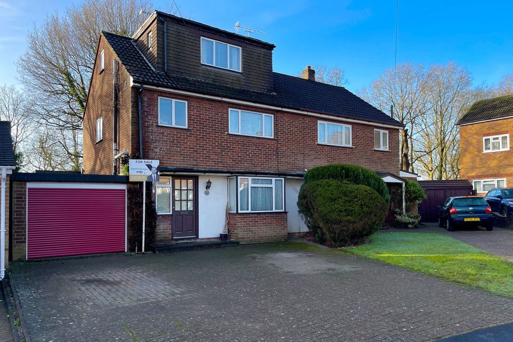 Property photo 3 of 48