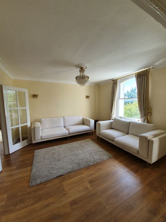 Property photo 2 of 25