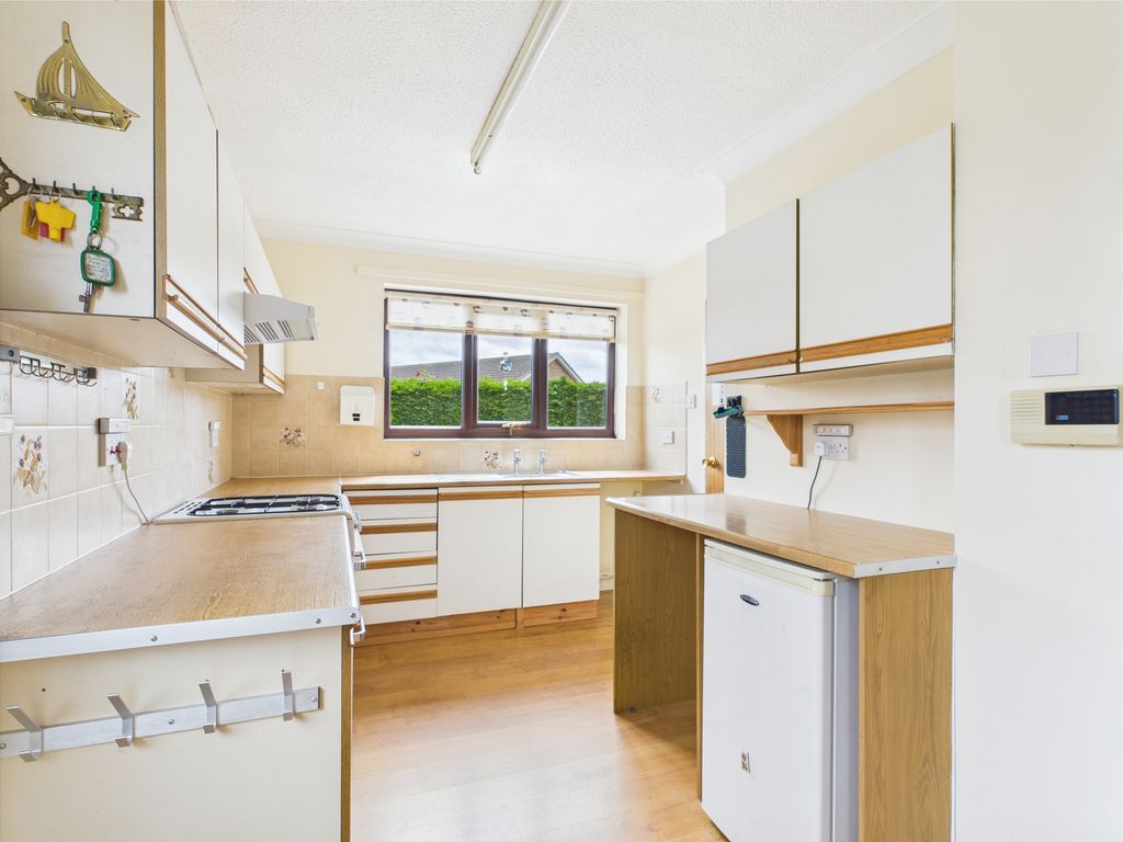 Property photo 3 of 16