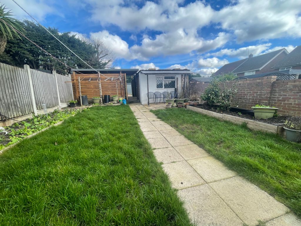 Property photo 3 of 16