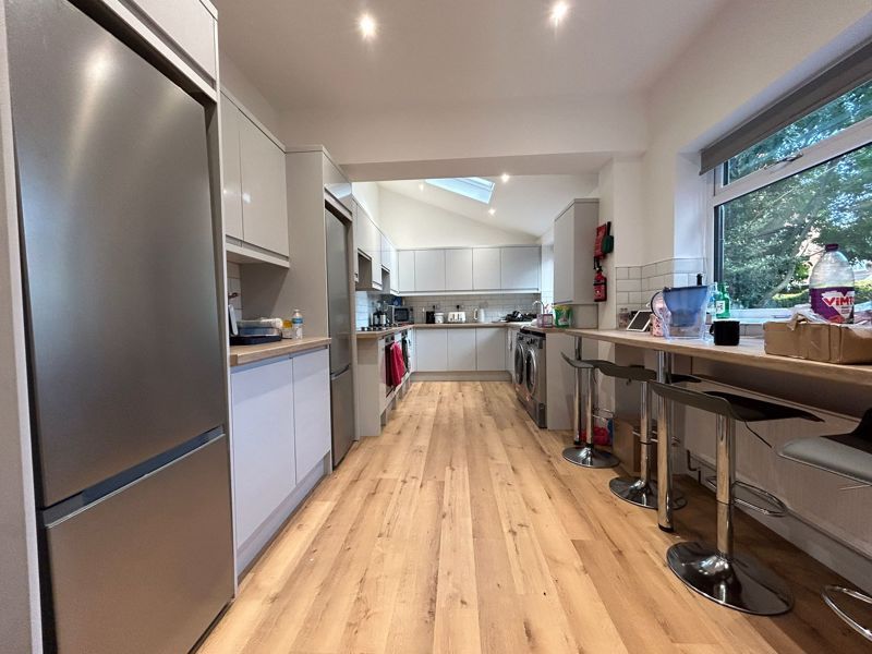 Property photo 2 of 14 Photo 3