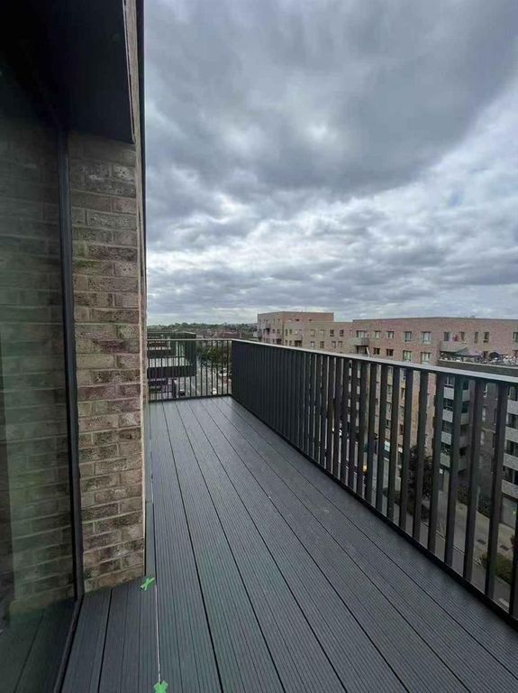 Property photo 3 of 8