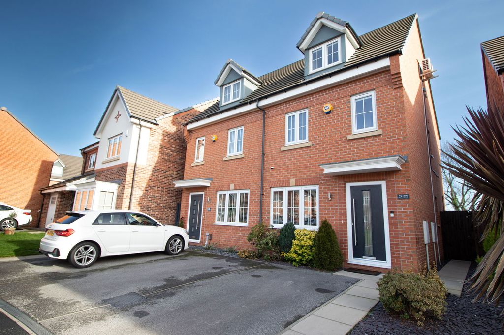 Property photo 1 of 22