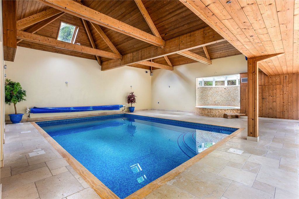 Property photo 2 of 28 Swimming Pool