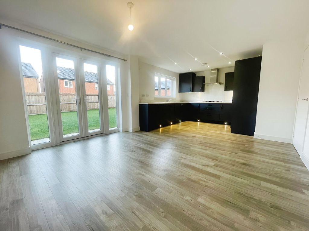 Property photo 3 of 15 Picture No. 03