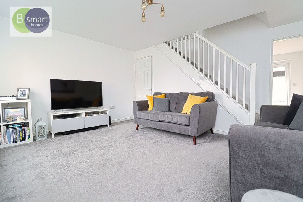 Property photo 3 of 15 Img_0131