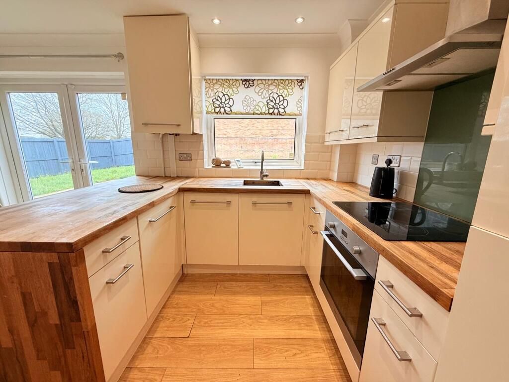 Property photo 3 of 11 Image