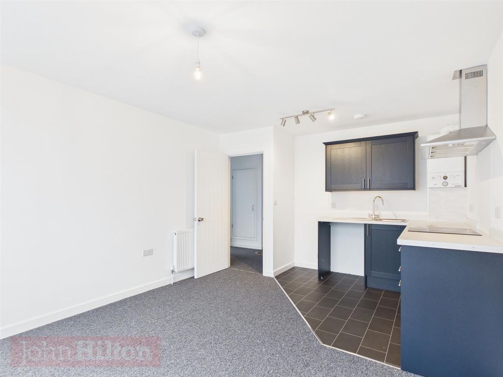 Property photo 2 of 10 Cam03907G0-Pr0329-Still004.Jpg
