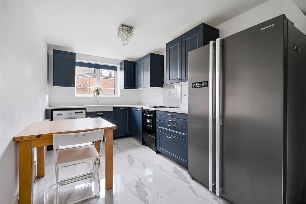 Property photo 2 of 13 The Brandries (9).Jpg