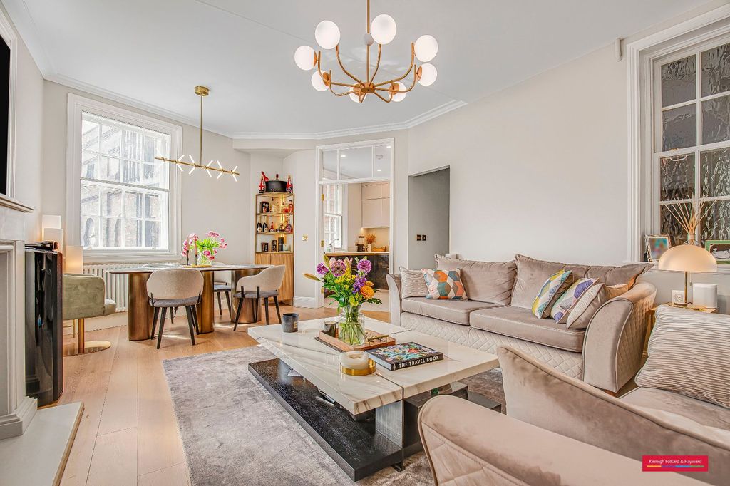 Property photo 2 of 16 Picture No. 05