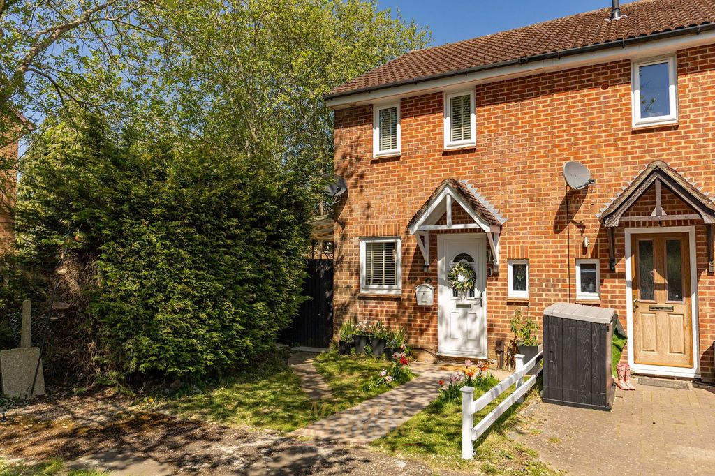 Property photo 1 of 27