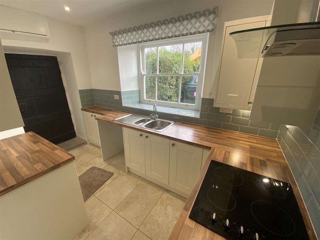 Additional image 6 of 3 bed property to rentGarneddwen Lane, Lixwm, Holywell CH8