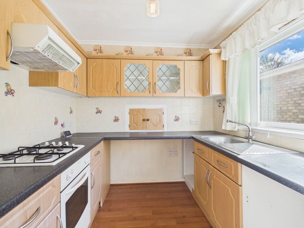 Property photo 2 of 14 4498006