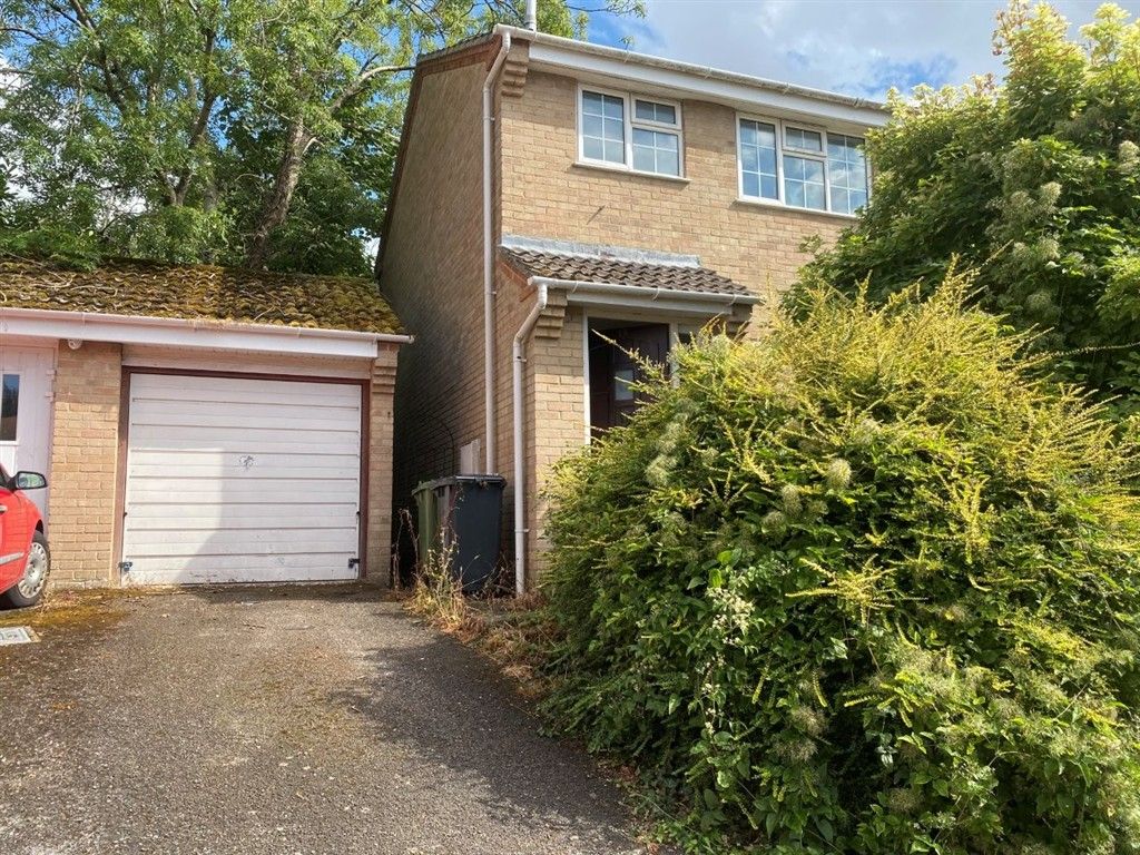 Property photo 1 of 9