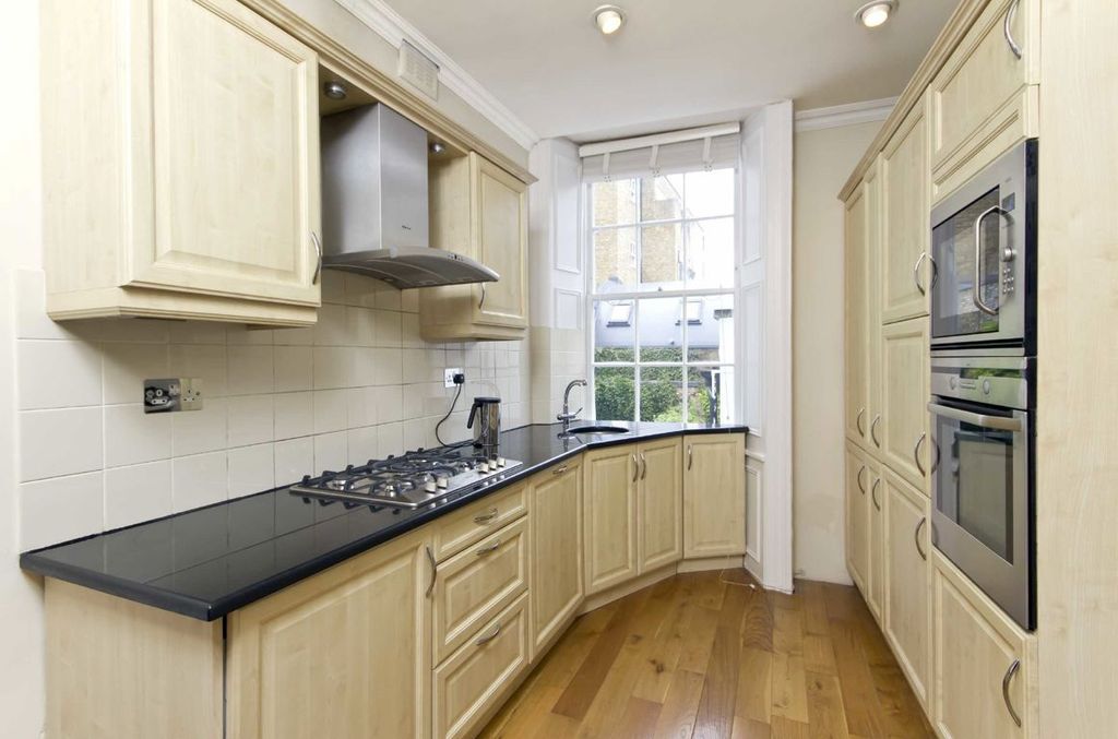 Property photo 3 of 7