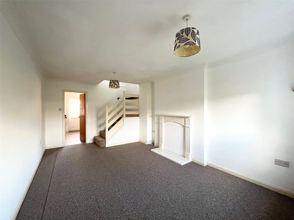 Property photo 3 of 9 Picture No. 13