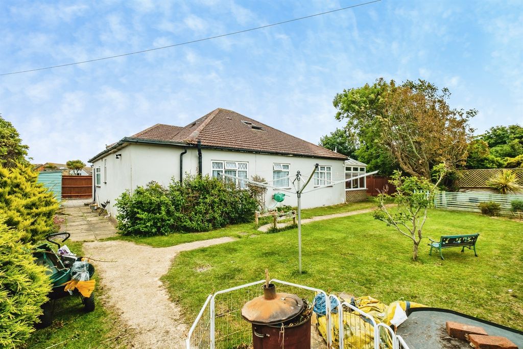 Property photo 1 of 25