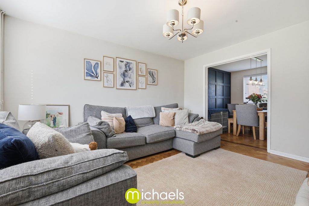 Property photo 3 of 22