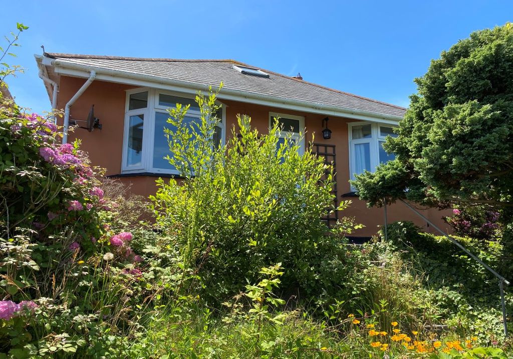 Property photo 1 of 4