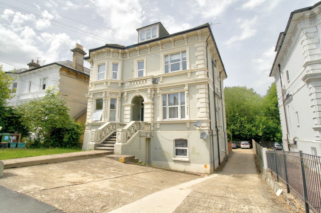 Property photo 1 of 12 41A14