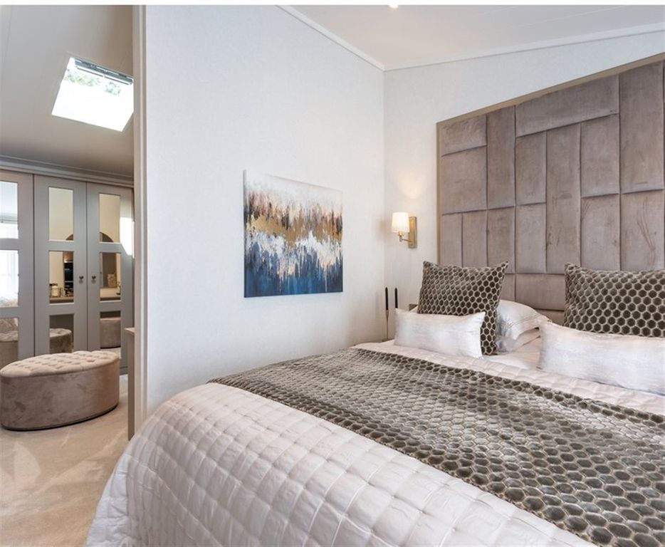 Property photo 3 of 8 Bedroom / Dressing Room