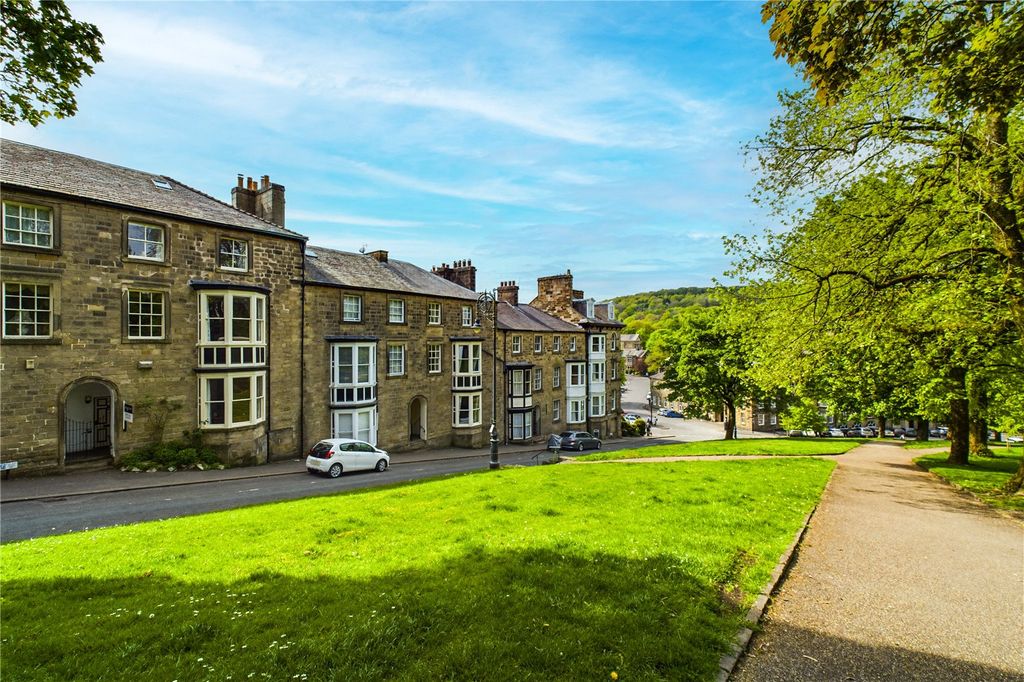 Property photo 1 of 61 Picture No. 50