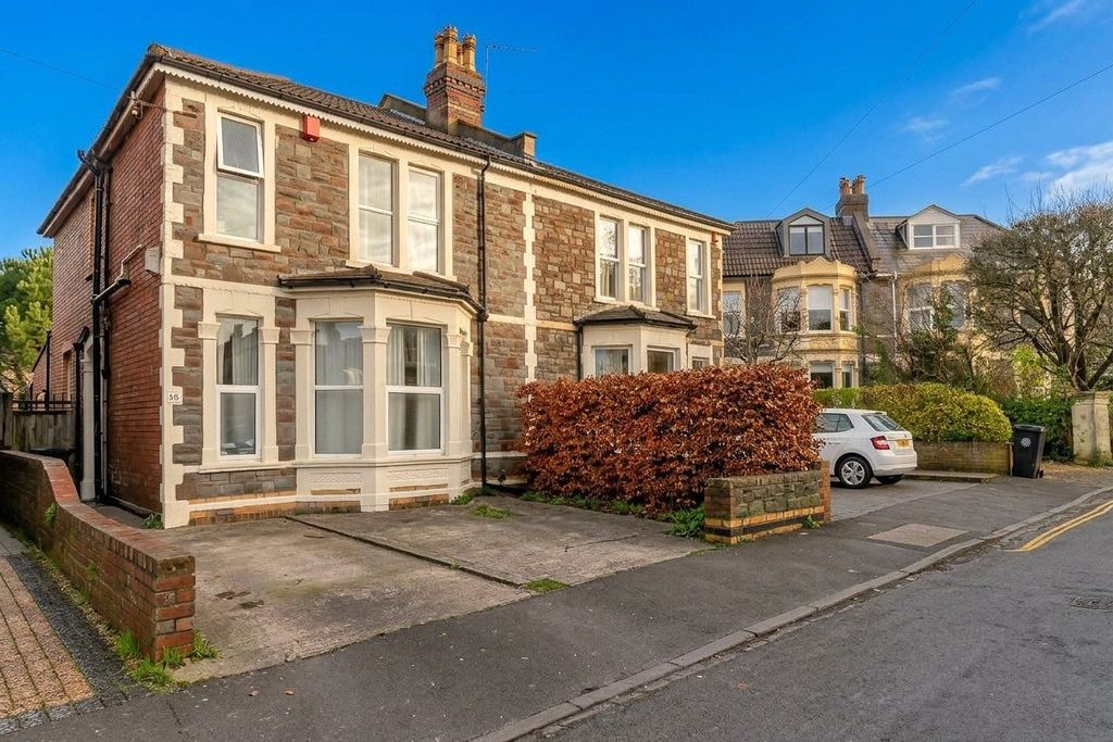 Property photo 1 of 17 Picture No. 35