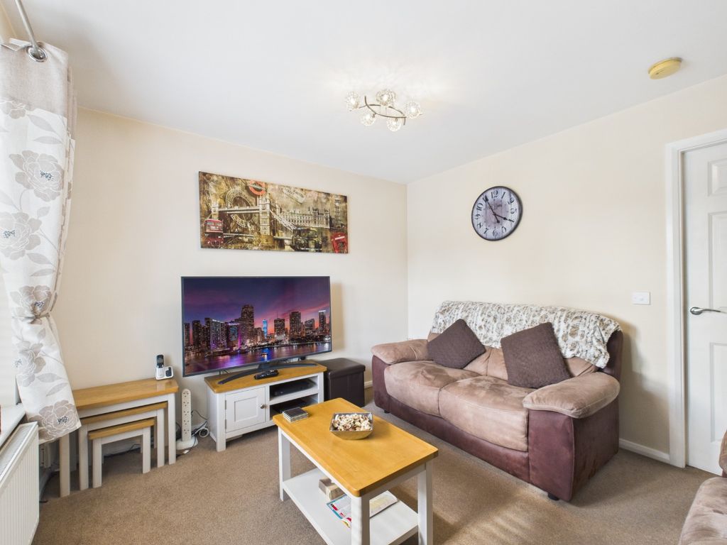 Property photo 2 of 11 4145306
