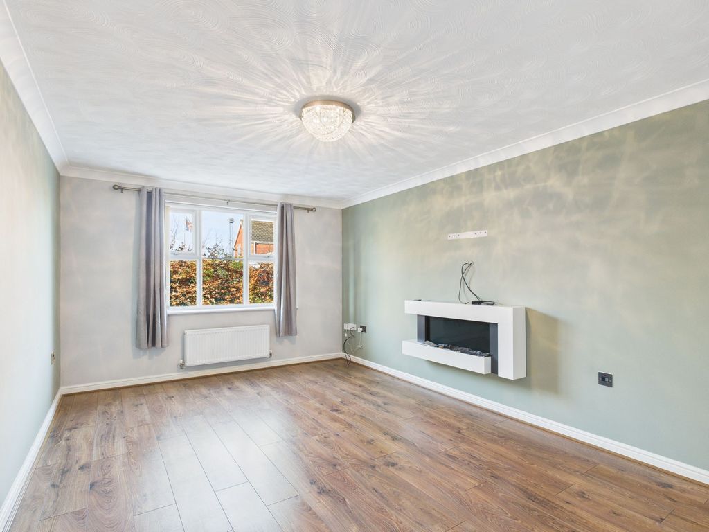 Property photo 3 of 24