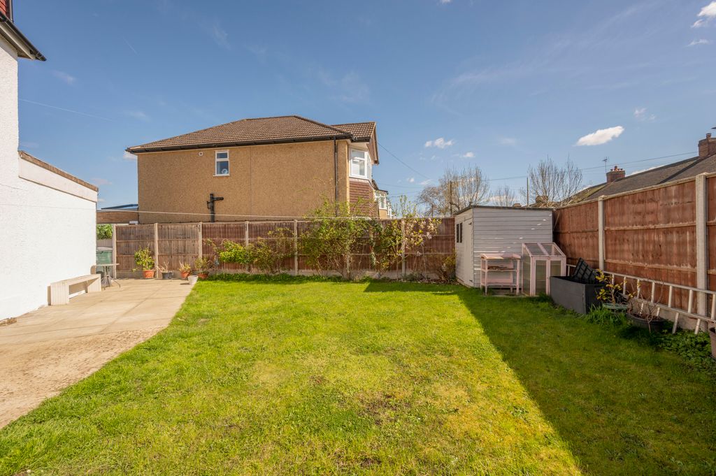 Property photo 3 of 27 Picture No. 10