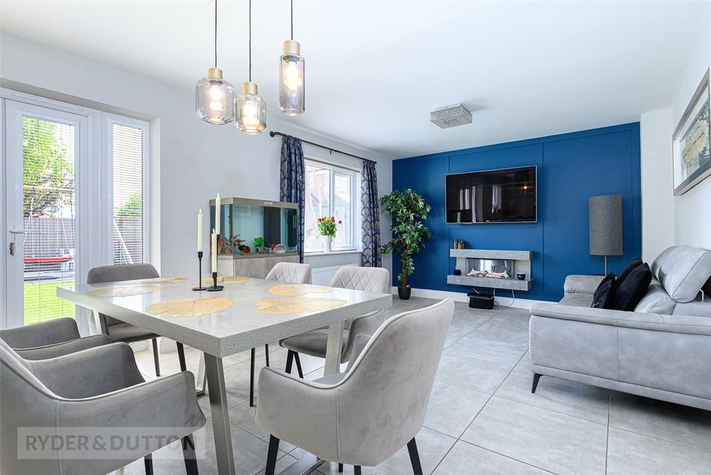 Property photo 3 of 26 Open Plan