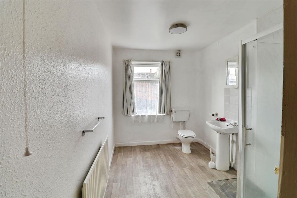 Property photo 3 of 12 3E880Abf-Img_1550-Img_1552.Jpg