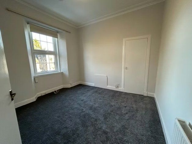 Property photo 2 of 6 Picture No. 05
