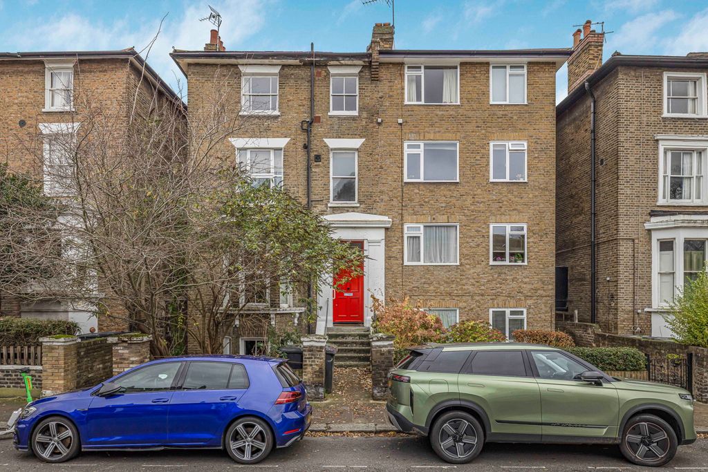 Property photo 1 of 21