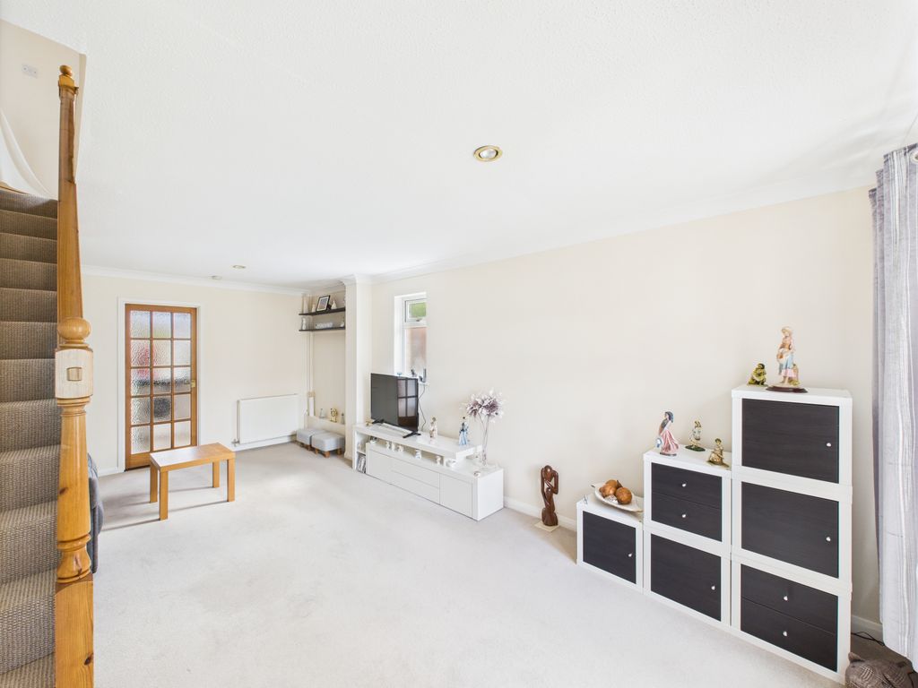Property photo 2 of 9 Gallery