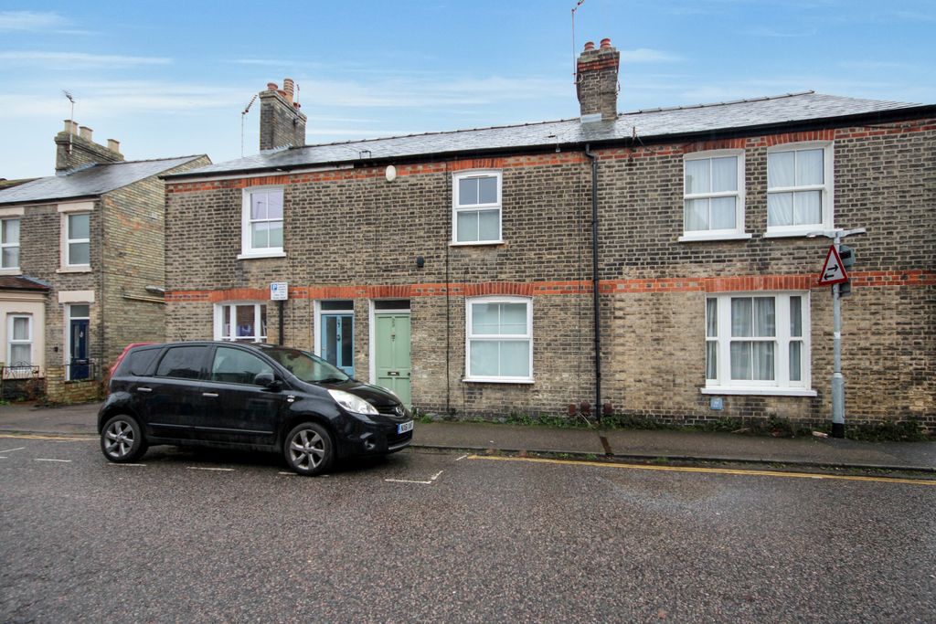 Property photo 1 of 12