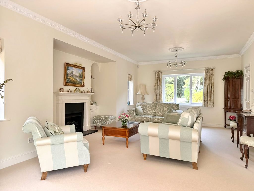 Property photo 3 of 39 Picture No. 92