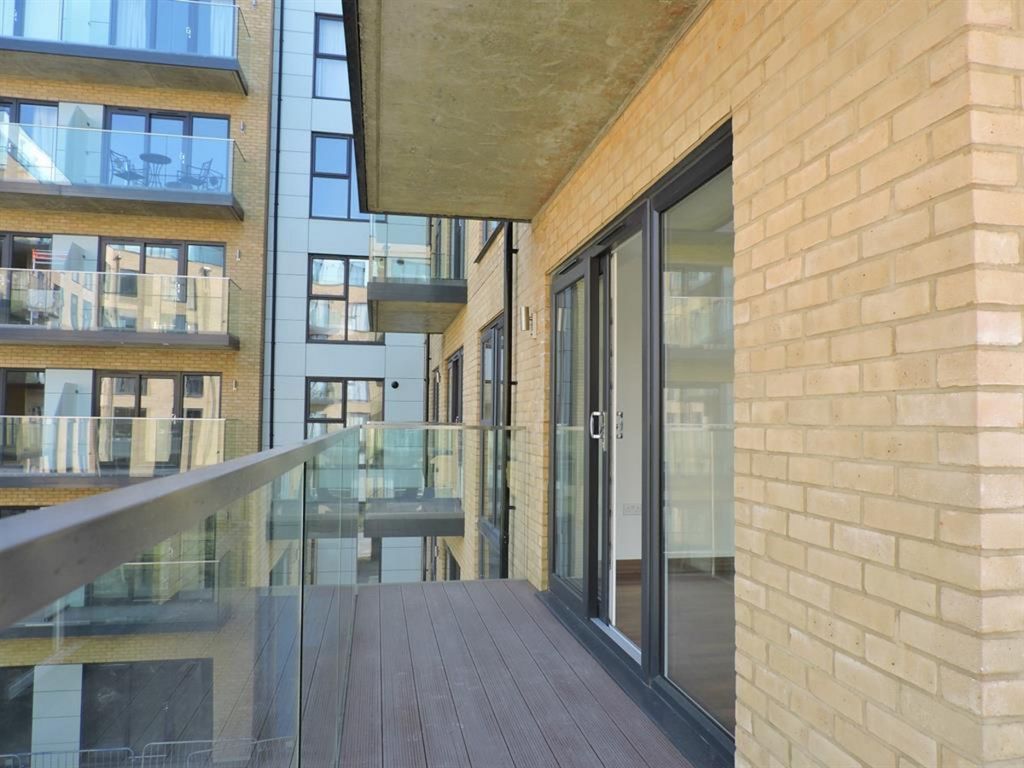 Property photo 2 of 7