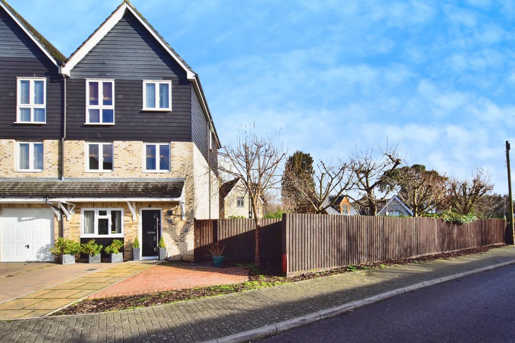 Property photo 1 of 20 Fbb_5608