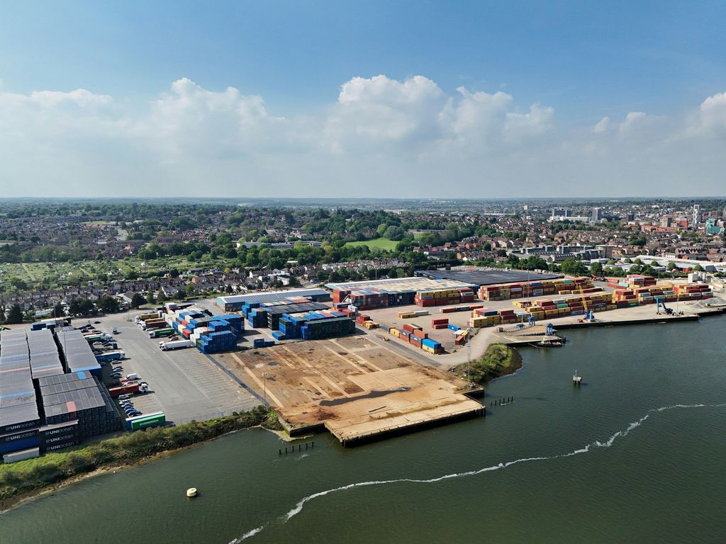 Property photo 1 of 5 2405090127.Jpg