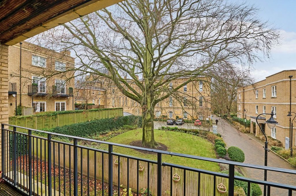 Property photo 3 of 7