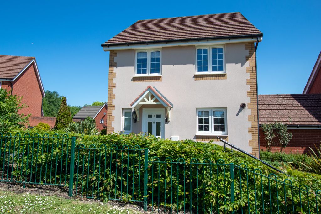 Property photo 1 of 16