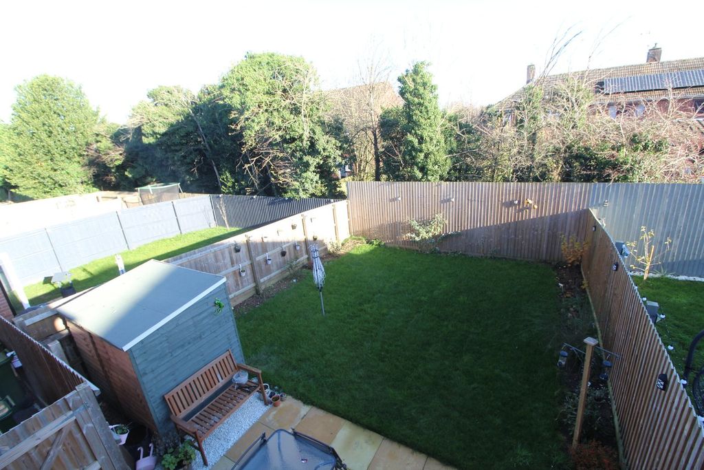 Property photo 2 of 14